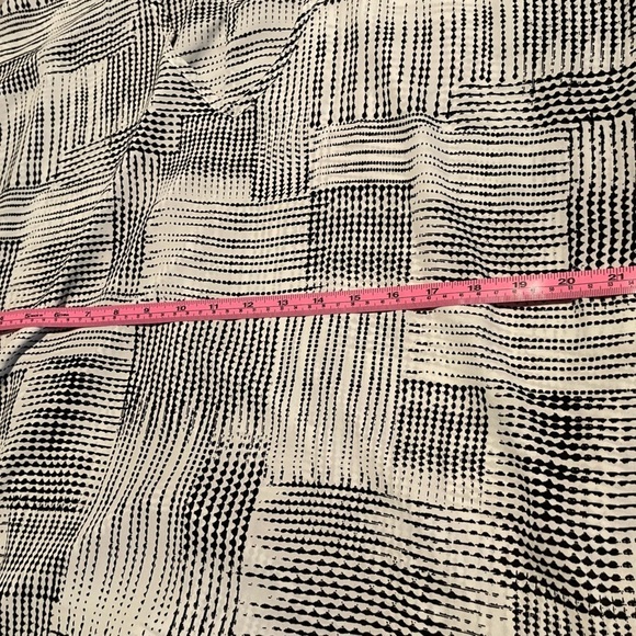 Peace&Pearls polyester shirt size XL black and white - Picture 5 of 6